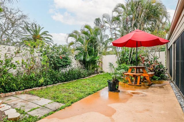 509 LAKESIDE DRIVE 509, Bradenton, FL 34210