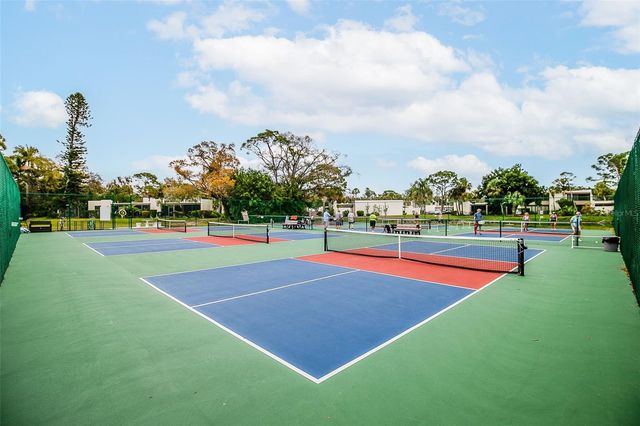 509 LAKESIDE DRIVE 509, Bradenton, FL 34210