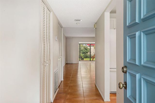 509 LAKESIDE DRIVE 509, Bradenton, FL 34210