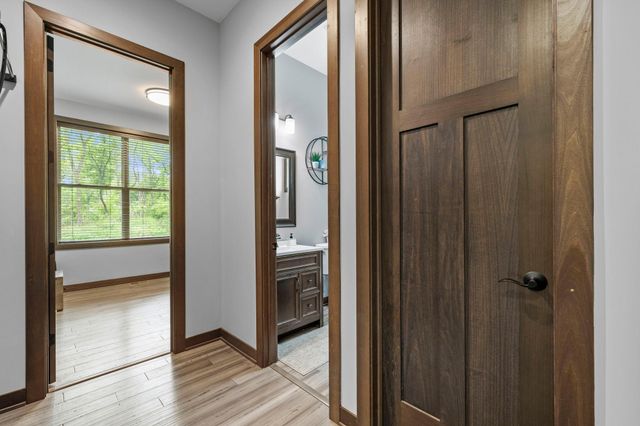 16685 Judicial Road, Lakeville, MN 55044