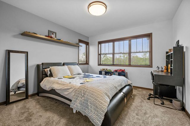 16685 Judicial Road, Lakeville, MN 55044