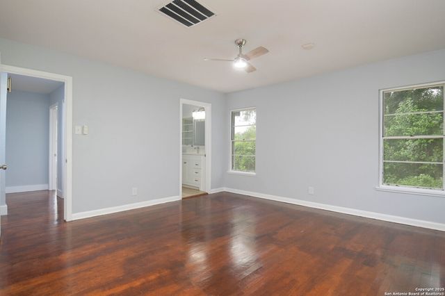 118 Medford, San Antonio, TX 78209