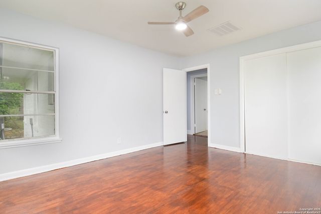 118 Medford, San Antonio, TX 78209