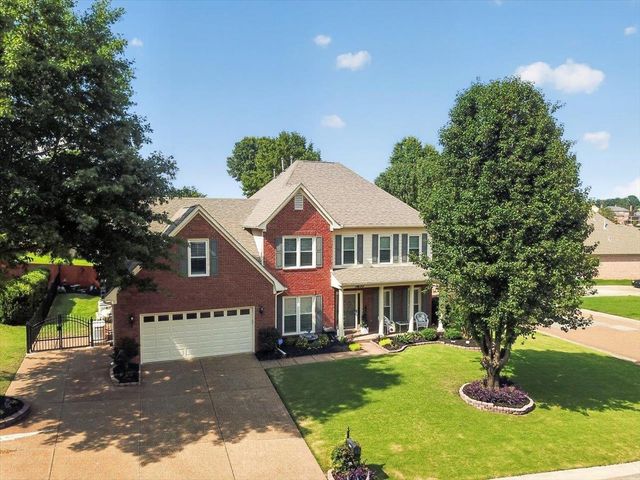 3830 BREEZY SHORES CV, Lakeland, TN 38002