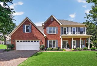 3830 BREEZY SHORES CV, Lakeland, TN 38002