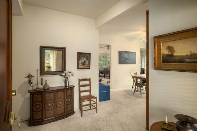 1049 W Sierra Avenue, Fresno, CA 93711