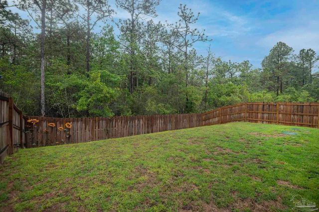 3304 Bonfire Dr, Milton, FL 32583