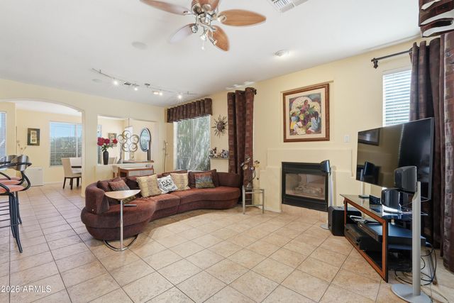 420 N ROGER Way, Chandler, AZ 85225