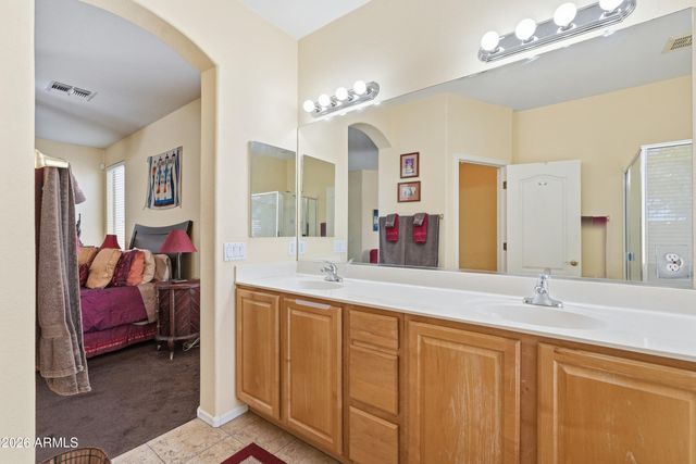 420 N ROGER Way, Chandler, AZ 85225