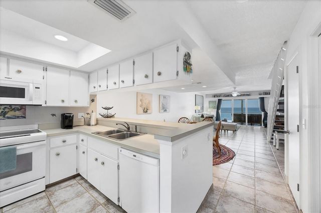 301 S GULF BOULEVARD 10, Placida, FL 33946