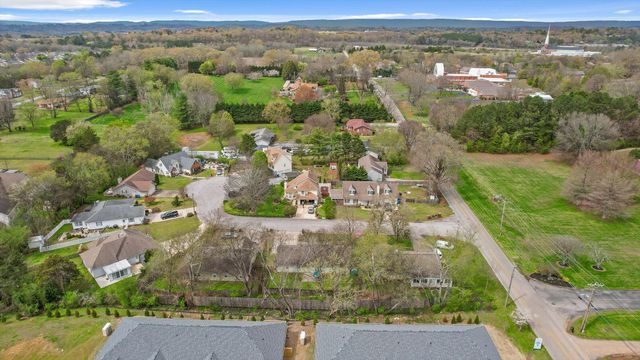 2510 Standifer Oaks Road, Chattanooga, TN 37421