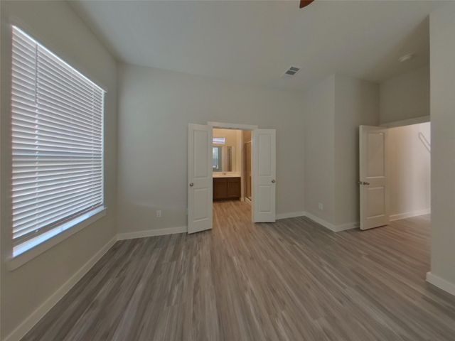 9835 Willow Creek Commerce Drive 110, Tomball, TX 77375