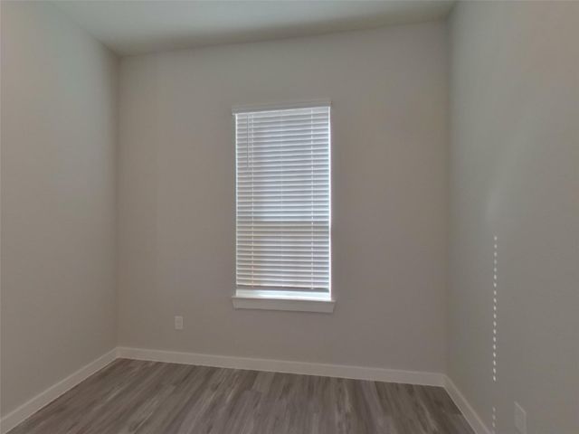 9835 Willow Creek Commerce Drive 110, Tomball, TX 77375