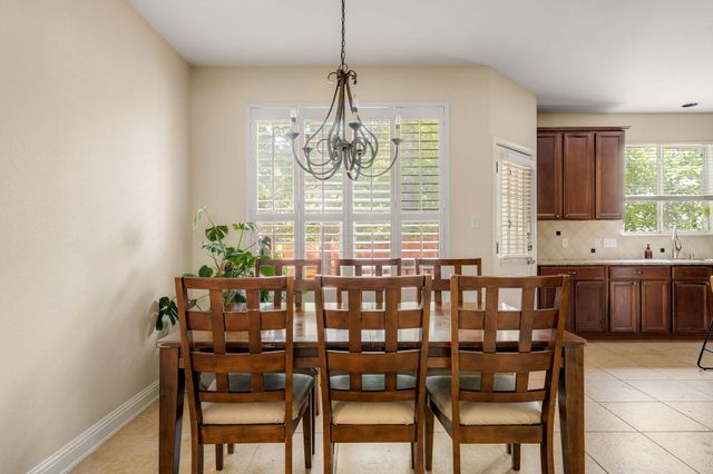 1821 Village Oak CT, Austin, TX 78704
