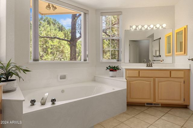 623 Heather Brook Circle, Prescott, AZ 86303