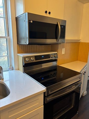 37 Turner Street 2, Salem, MA 01970