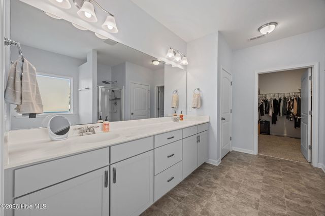 343 Highland Rhodes Drive, Clayton, NC 27520