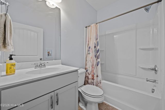 343 Highland Rhodes Drive, Clayton, NC 27520