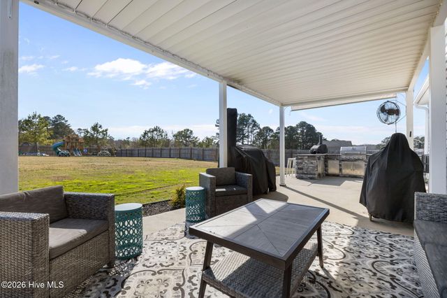 343 Highland Rhodes Drive, Clayton, NC 27520