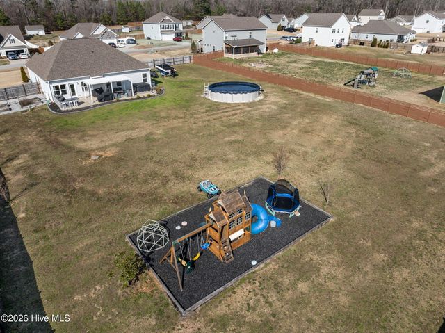 343 Highland Rhodes Drive, Clayton, NC 27520