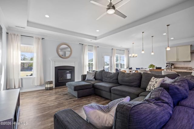 343 Highland Rhodes Drive, Clayton, NC 27520