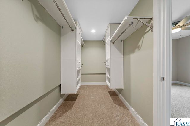 515 SW Benzel Avenue, Madelia, MN 56062