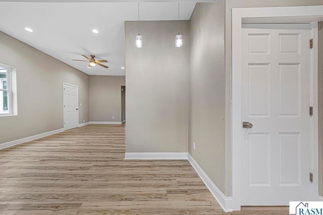 515 SW Benzel Avenue, Madelia, MN 56062