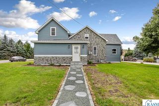 515 SW Benzel Avenue, Madelia, MN 56062