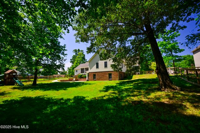 237 Riverbend Road, Jacksonville, NC 28540