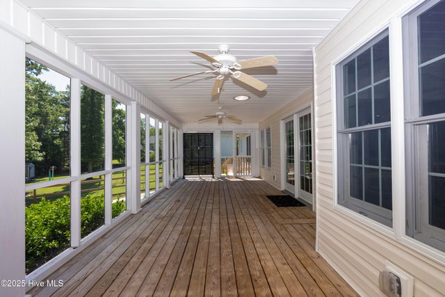 237 Riverbend Road, Jacksonville, NC 28540