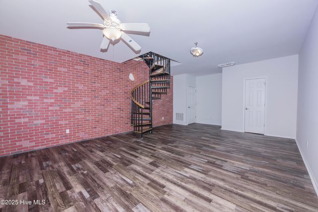 237 Riverbend Road, Jacksonville, NC 28540