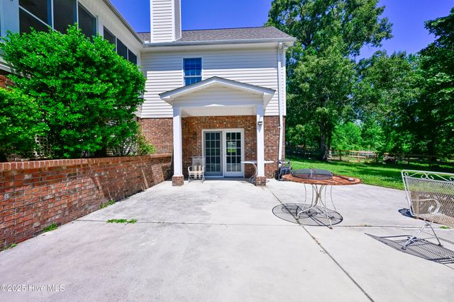 237 Riverbend Road, Jacksonville, NC 28540