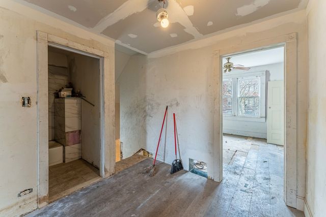 7912 S Drexel Avenue, Chicago, IL 60619