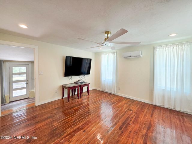 5325 ALMOND Court, Keystone Heights, FL 32656