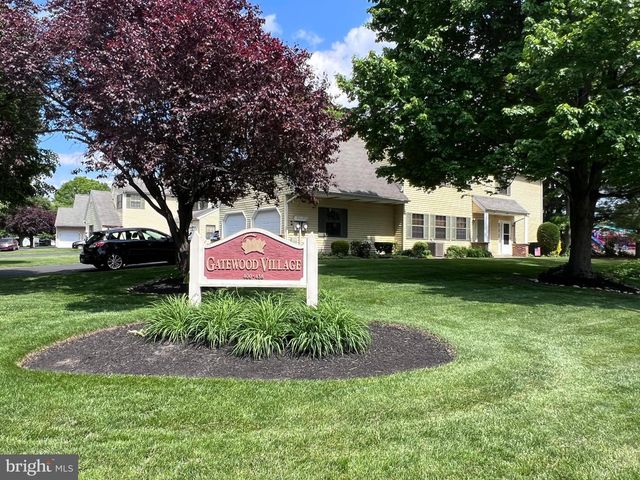 438 WILLOW TURN, Mount Laurel, NJ 08054