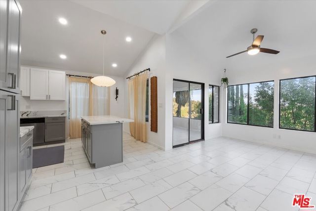 4912 Llano Drive, Woodland Hills (los Angeles), CA 91364