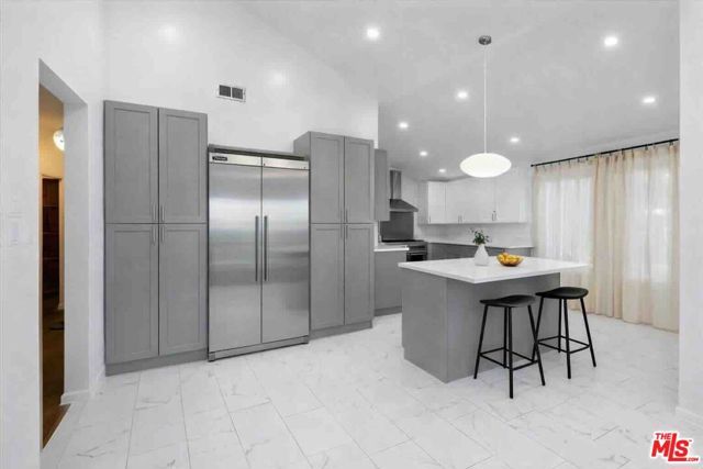 4912 Llano Drive, Woodland Hills (los Angeles), CA 91364
