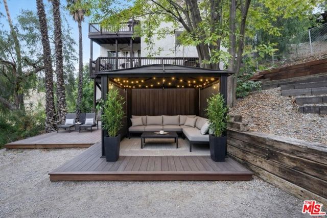 4912 Llano Drive, Woodland Hills (los Angeles), CA 91364