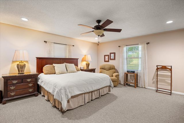 17305 N US Highway 281, Hico, TX 76457