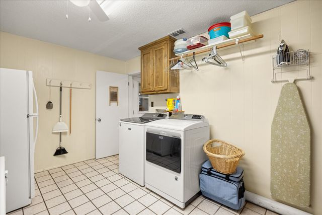 17305 N US Highway 281, Hico, TX 76457