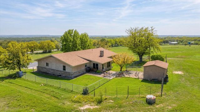 17305 N US Highway 281, Hico, TX 76457