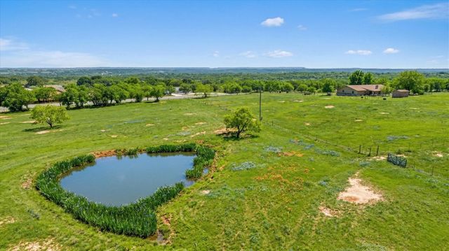 17305 N US Highway 281, Hico, TX 76457