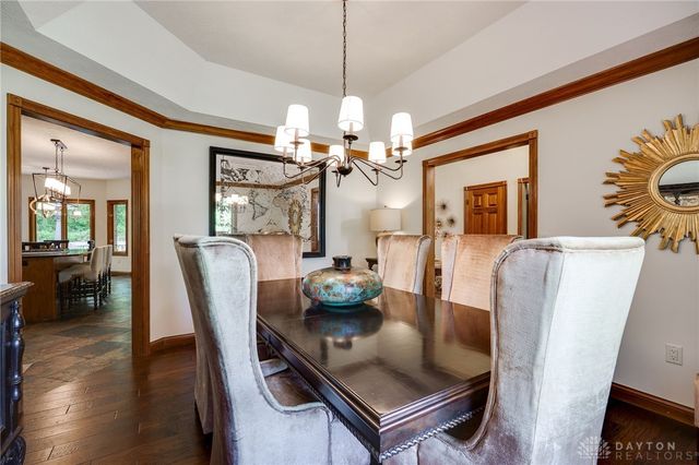 527 Viking Landing Court, Beavercreek, OH 45434