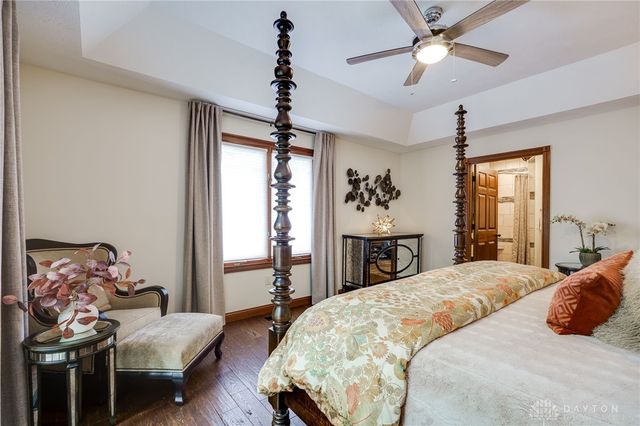 527 Viking Landing Court, Beavercreek, OH 45434
