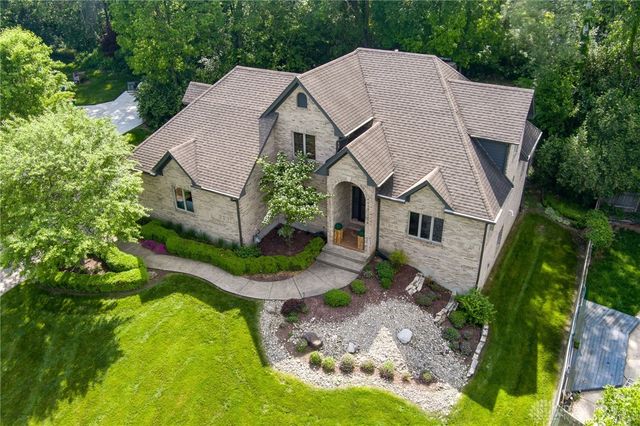 527 Viking Landing Court, Beavercreek, OH 45434