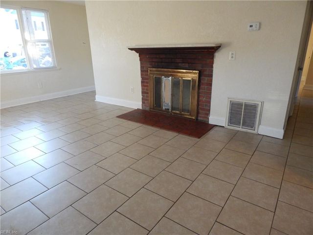 3574 Ladd AVE, Norfolk, VA 23502