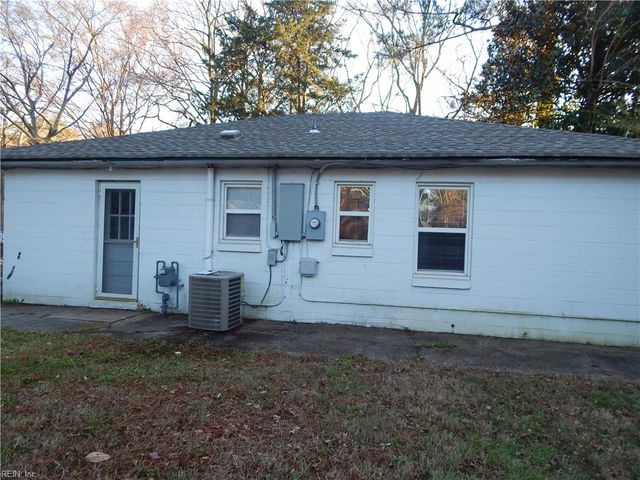 3574 Ladd AVE, Norfolk, VA 23502