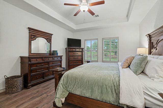 240 Roy Nichols Dr, Blanco, TX 78606