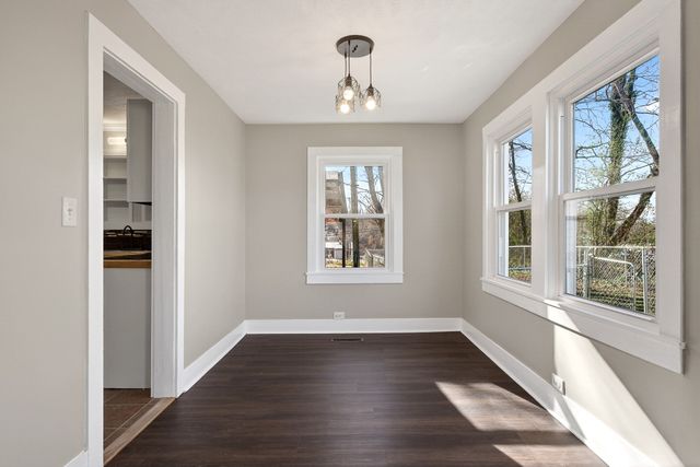 411 Hooper St, Smithville, TN 37166