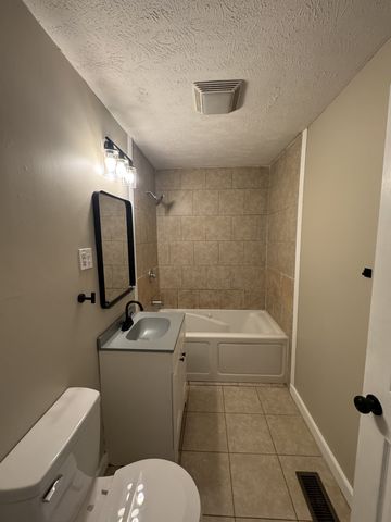 411 Hooper St, Smithville, TN 37166